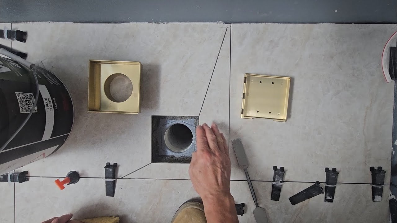 부부욕실 유가 설치하기 Ensuite smart waste installation
