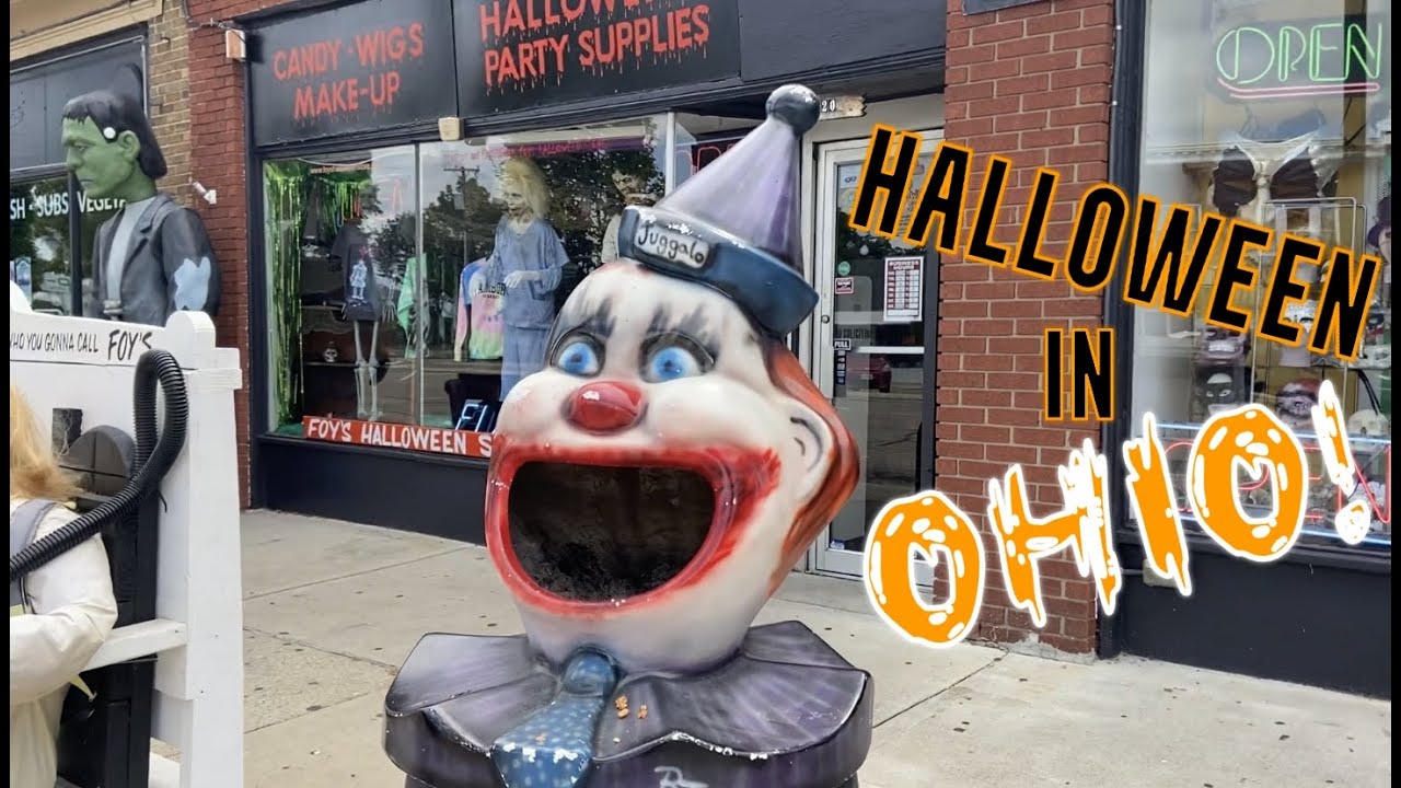 Exploring a Real Life HALLOWEENTOWN!