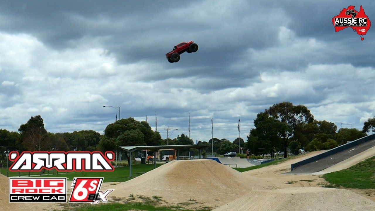 No mercy!! 💪🚀 Big SENDS with the ARRMA Big Rock Crew Cab 6S first run on 6S - Stock