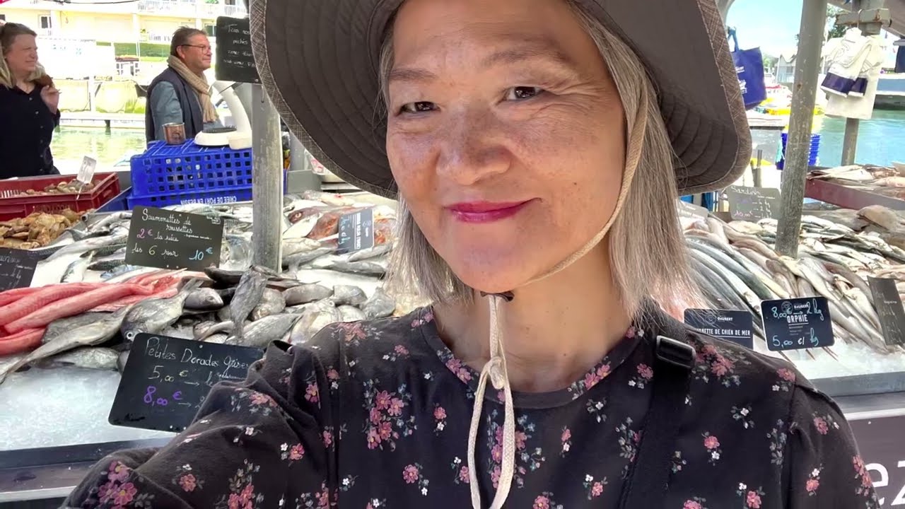 Fish market in Normandy summer 2022