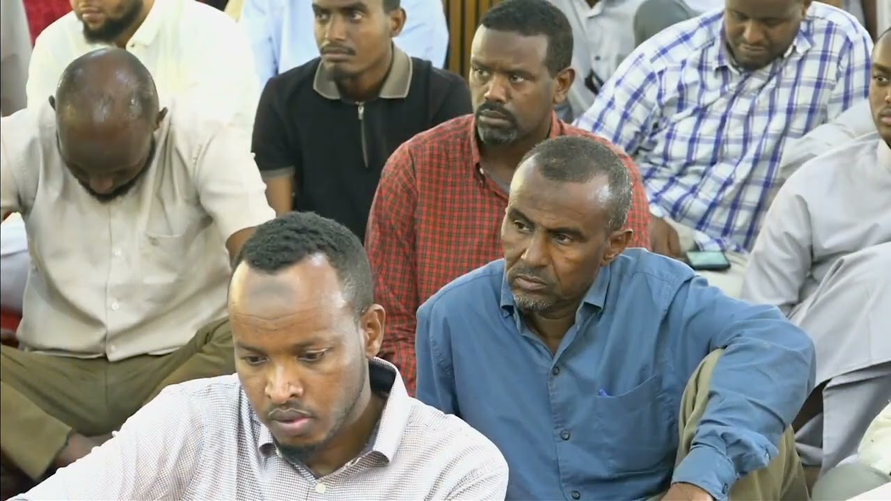 Faa'idooyinka Salaatul Laylka ll Sheekh Dirir ll
