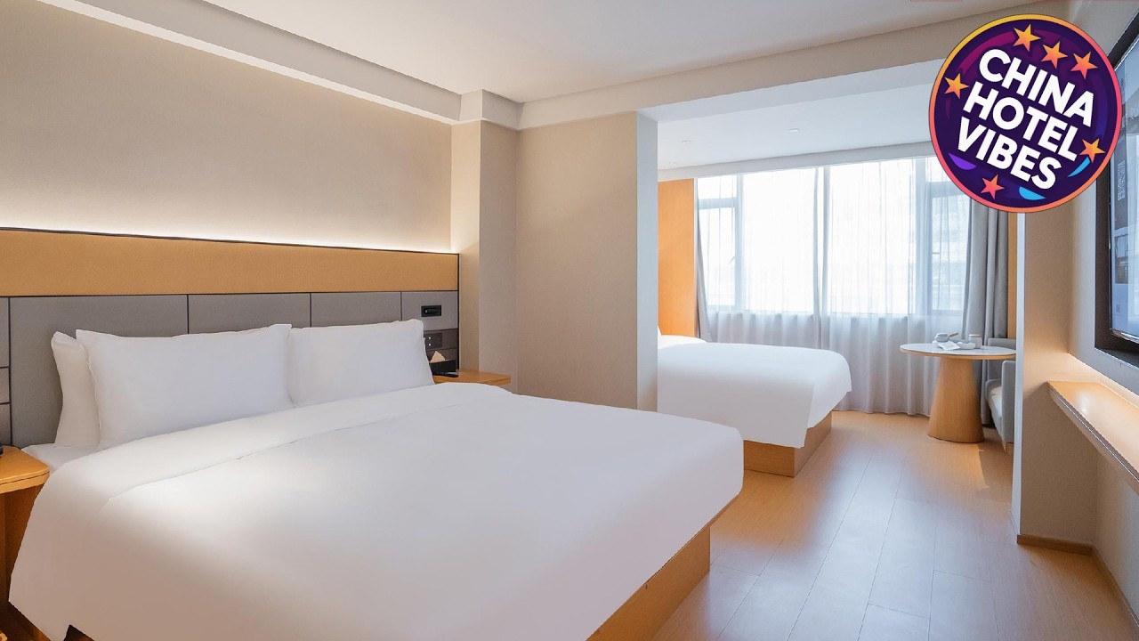 Ji Hotel Shanghai Lujiabang Road Metro Station | Shanghai, China | Hotel Review 🛏️