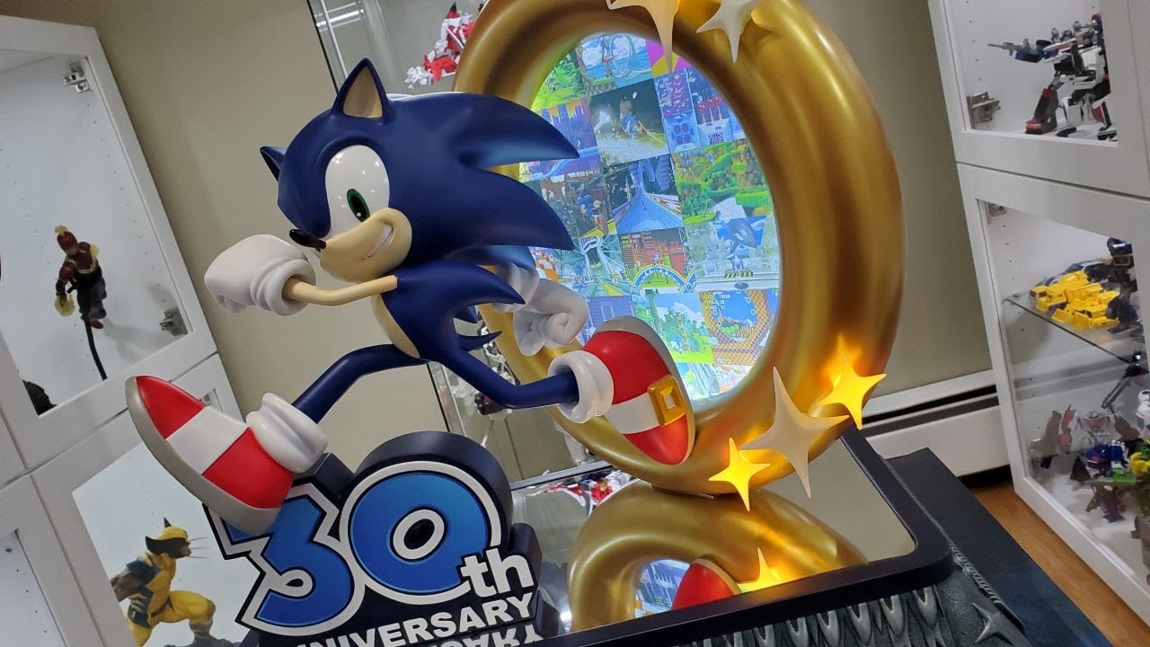 First 4 Figures - Sonic The Hedgehog 30th Anniversary - Definitive Edition