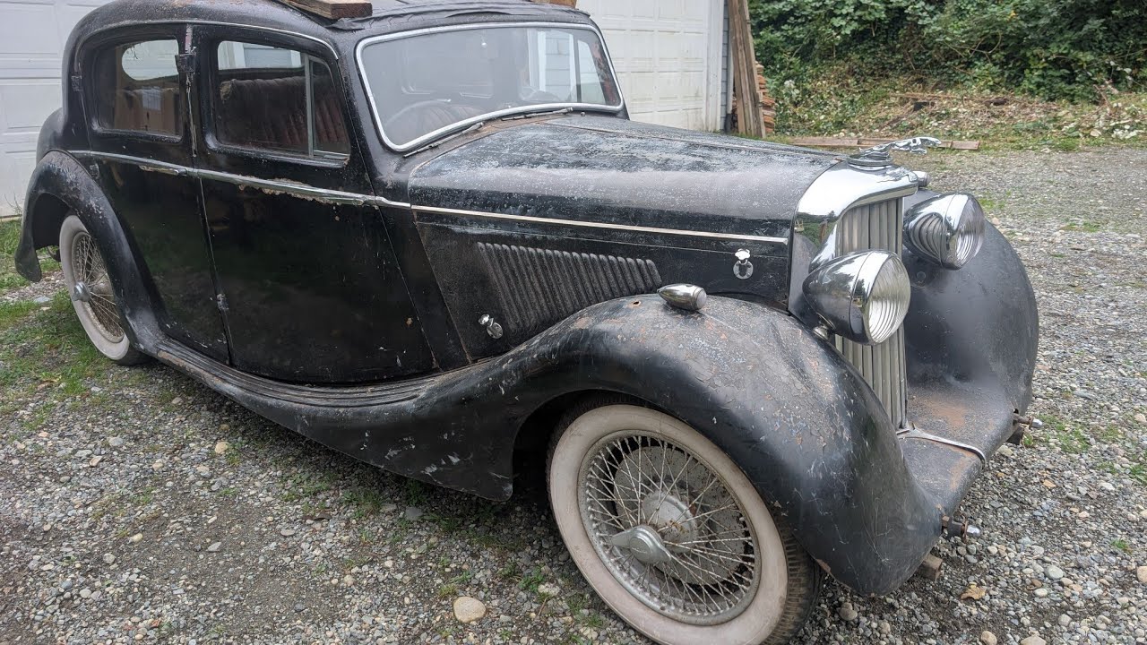 Sad and forlorn 1948 Jaguar 1.5 Mark IV walk around