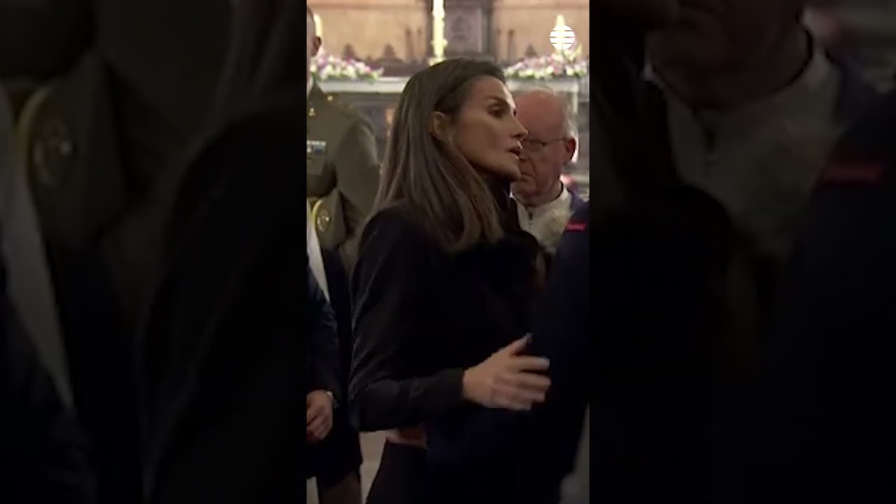El momento inc&oacute;modo de la Reina Letizia en el funeral las v&iacute;ctimas de la #dana #valencia #letizia