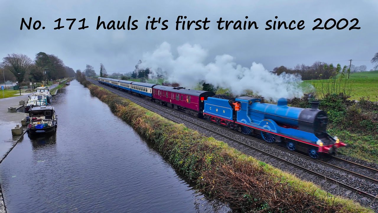 RPSI 171 hauls it's first train since 2002 - 15th November 2025