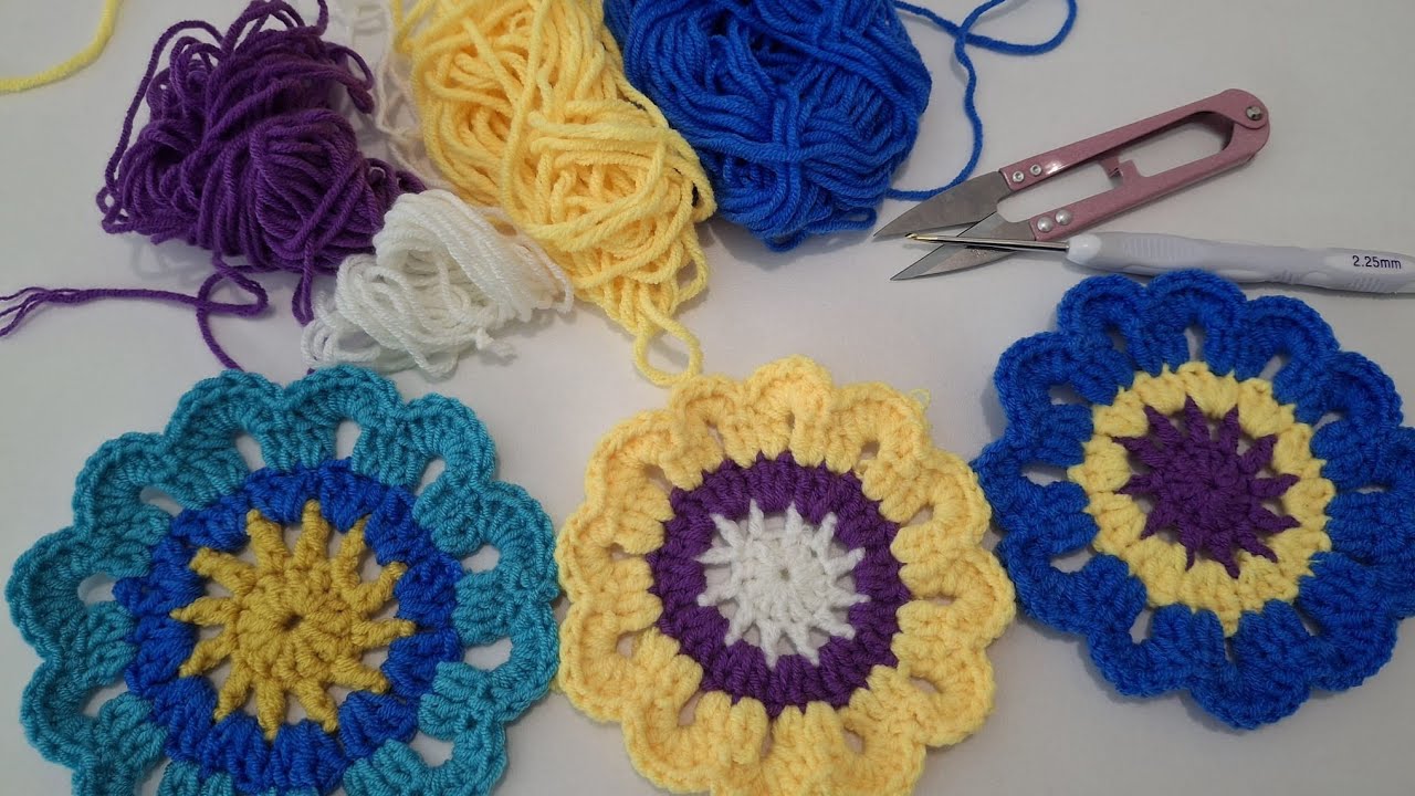 Flor em crochet para lindas peças #crochetlove