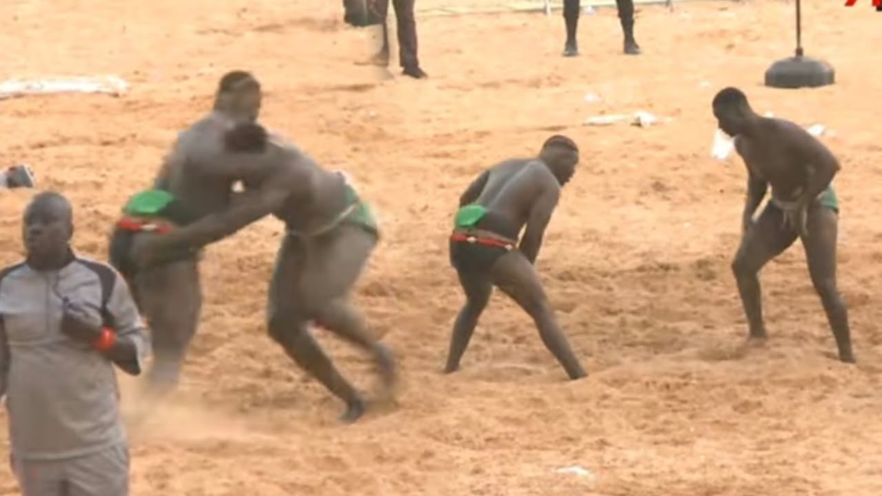 Ada Boy Baol perd son 1er combat, Georges Poites s'impose
