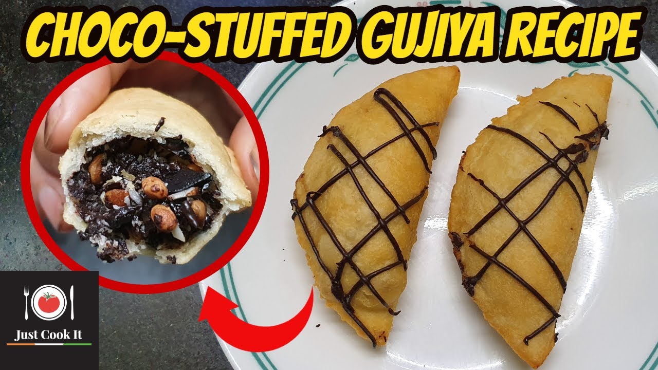 Chocolate Stuffed Gujiya Recipe | होली पर बनाए टेस्टी Choco Gujiya | Holi Recipes - Chocolate Gujiya