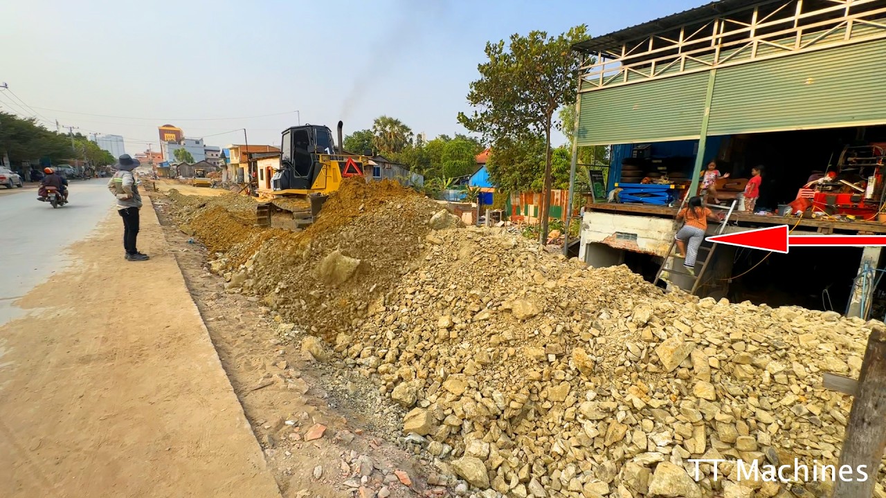 First Step Widen & Repairing New Foundation Village Road Use Dozer KOMATSU D41P Push Stone Rock