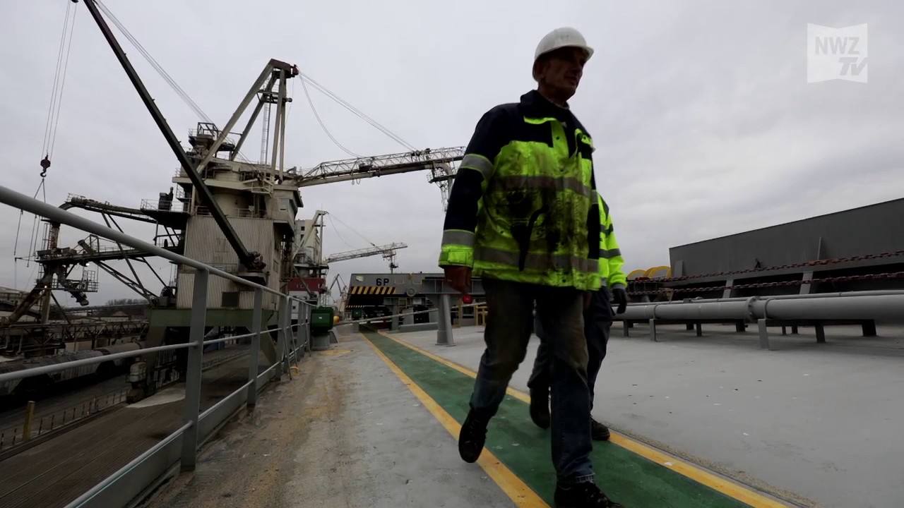 Adventskalender Tür 19: Umschlagstelle Braker Hafen