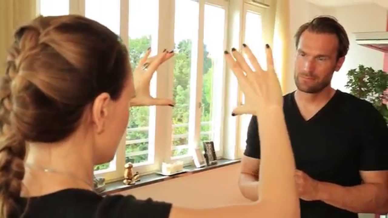 Mentalist entertains Yottas, Maria Hering,  Yotta Life,  Hypnotiseur, Gedankenleser,