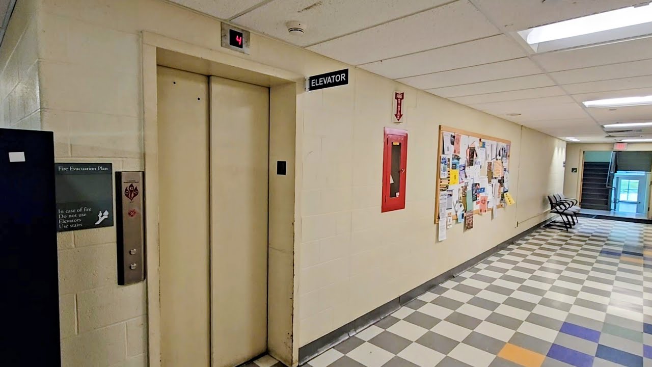 Otis Series M2 Hydraulic Elevator in Rowe Center @ University of Connecticut, Storrs CT (8/2/2024)