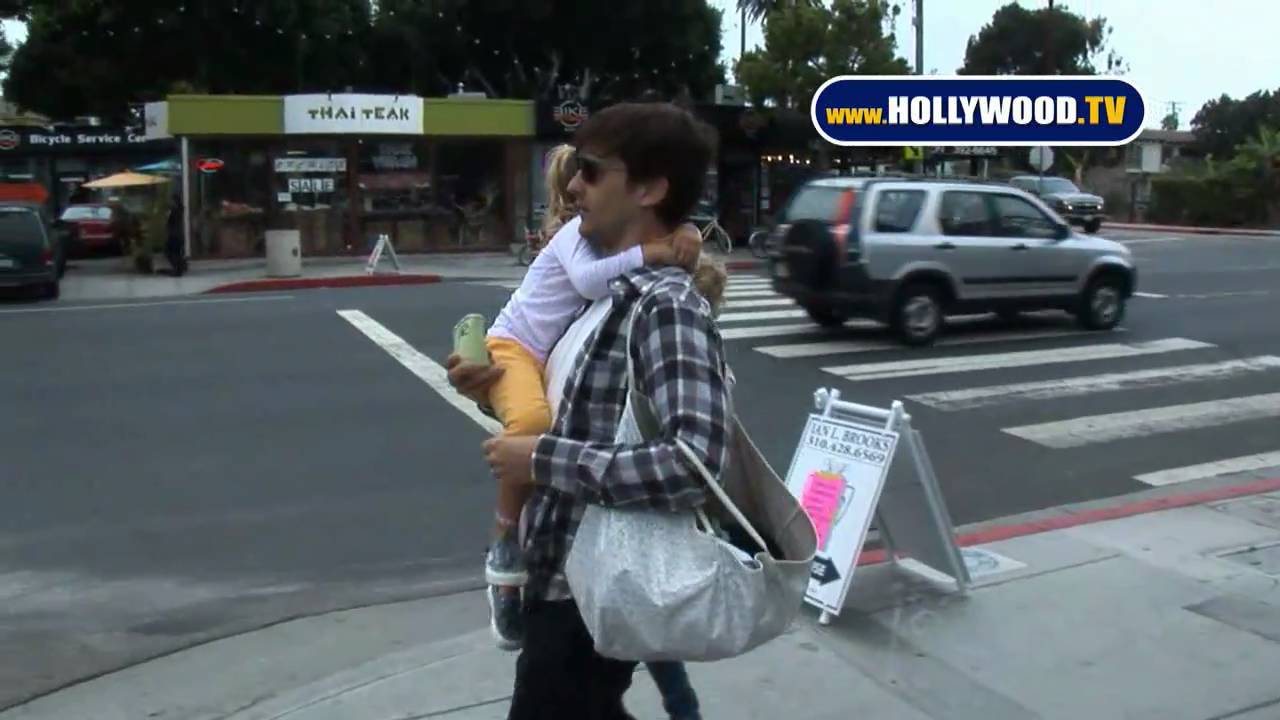 Tobey Maguire And Family Spotted In Malibu