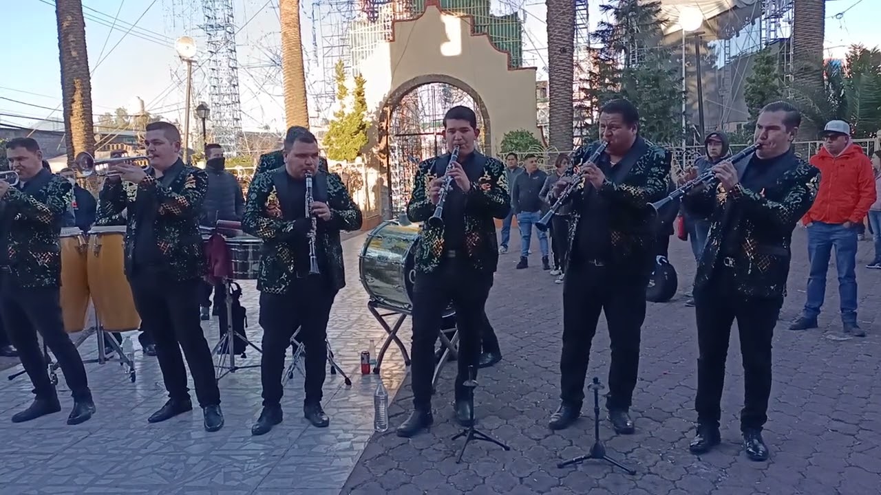 El Veinte  - Banda Santa Rosa - Feria Zapotitlán 2024 Tláhuac