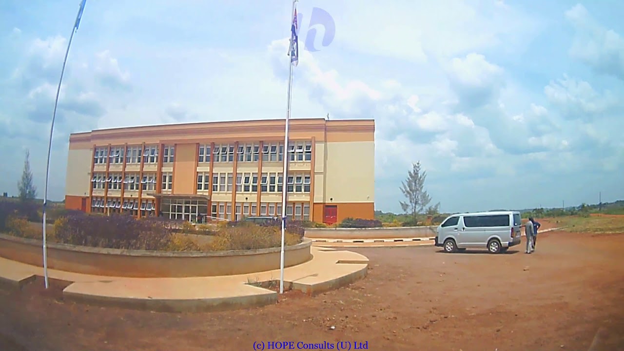 Drive to Kigumba Petroleum Institute off Gulu Highway