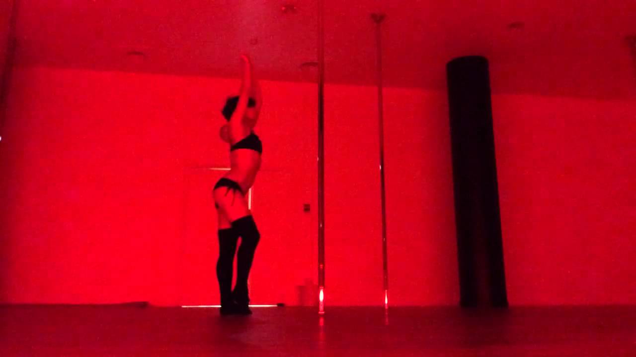Doris Arnold - Pole Like A Stripper Level 1 - Novembre 2015 at Françoise