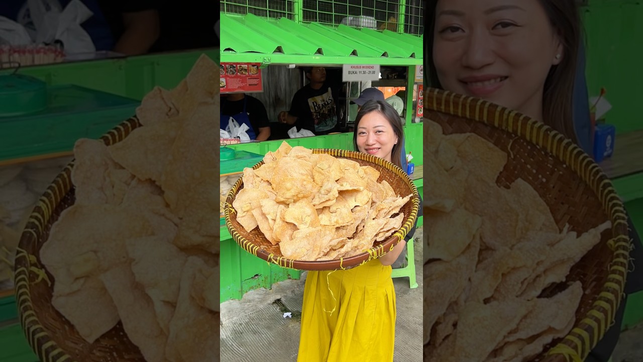 MIE AYAM PAPI GENDUT .. KATANYA MIRIP SAMA YG BAKMI TOP DI MAL2 ITU LHO