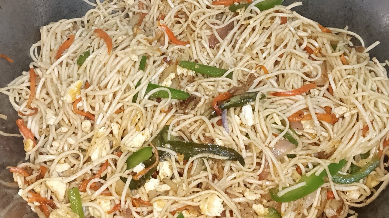 Perfectly Non-Sticky Egg Chowmein | Pro Tips Included 👩‍🍳