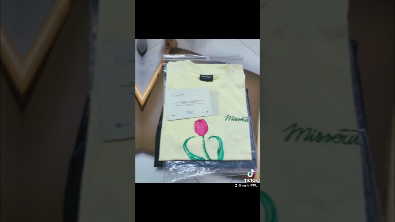 &Aacute;o đẹp lắm. Mua đi mọi người. 🤟#review #localbrand #missoutbrand