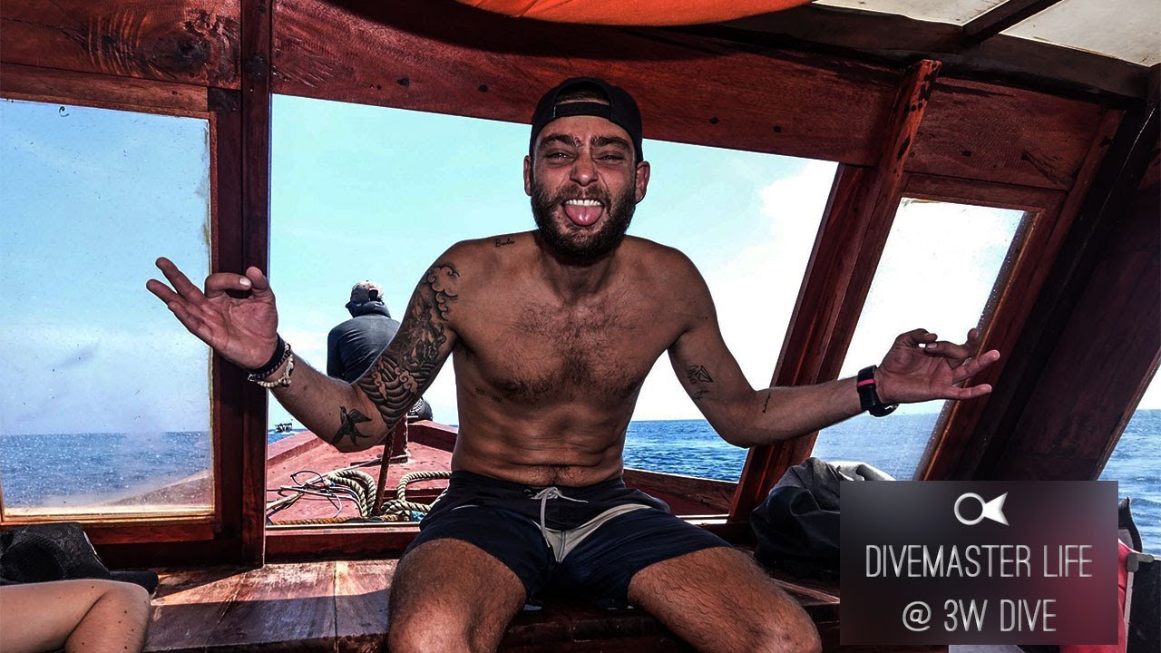 A DAY IN THE LIFE OF A DIVEMASTER INTERN DIVING ON MIRKO REEF GILI ISLANDS - 3W Dive
