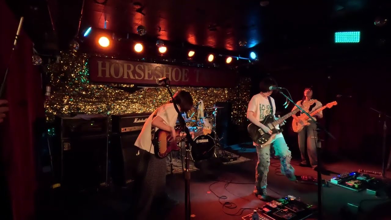 Haku. (ハク。/@haku_circle) Horseshoe Tavern, Toronto, Canada 2025.09.20 (Reup in 4K with better audio)