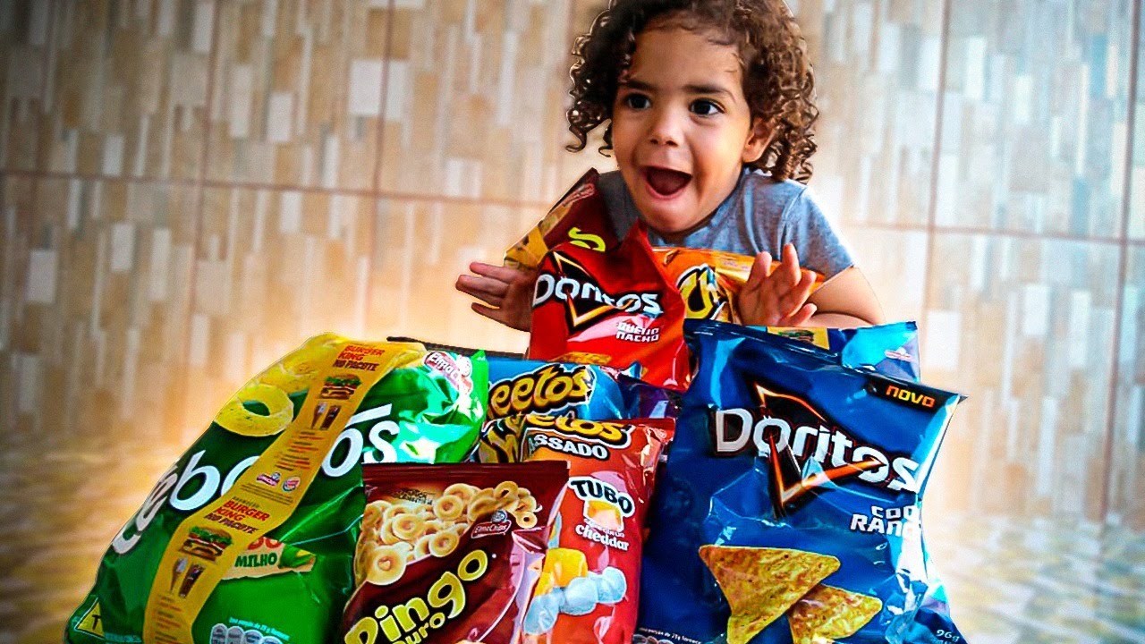 Experimentando todos os sabores da ELMA CHIPS