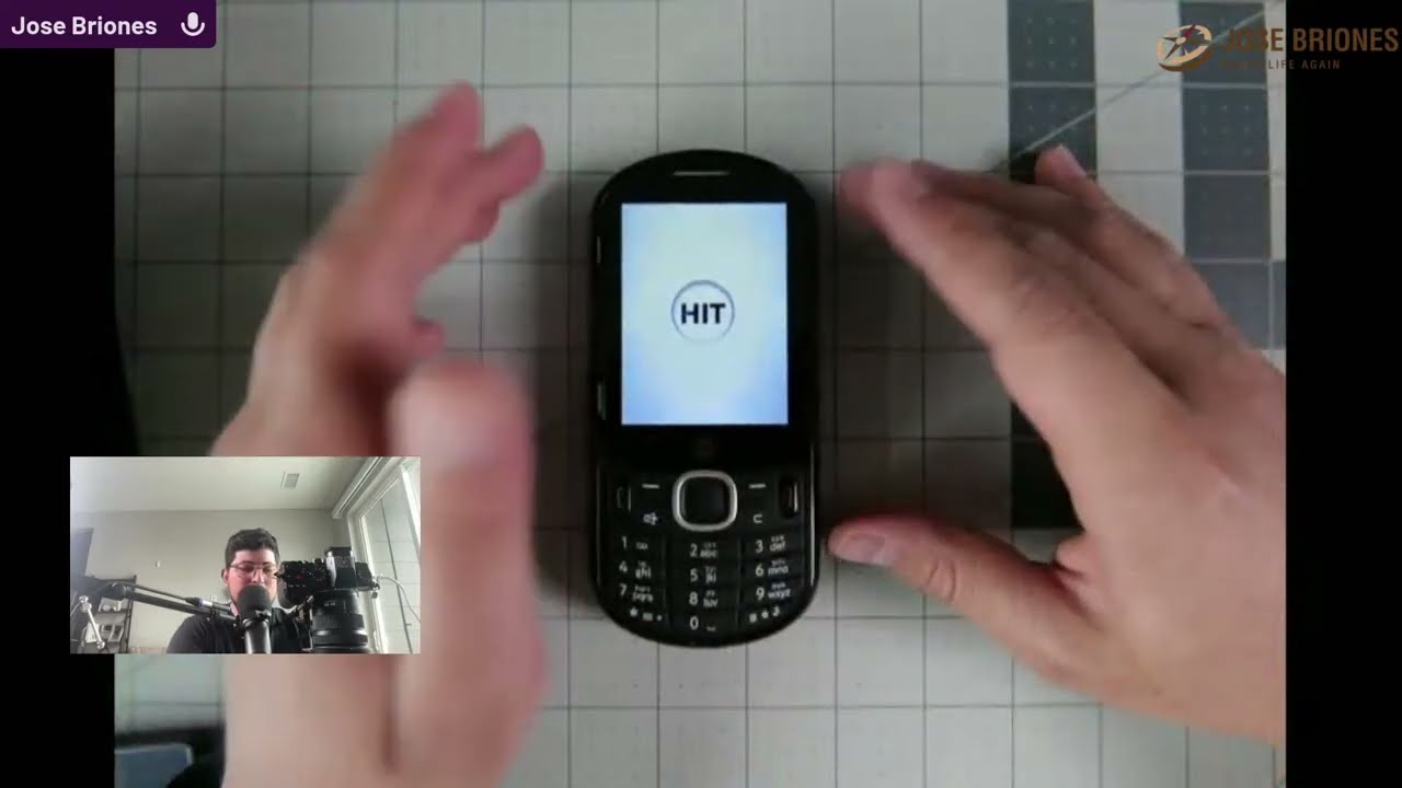A QWERTY Keyboard phone FINALLY!!!
