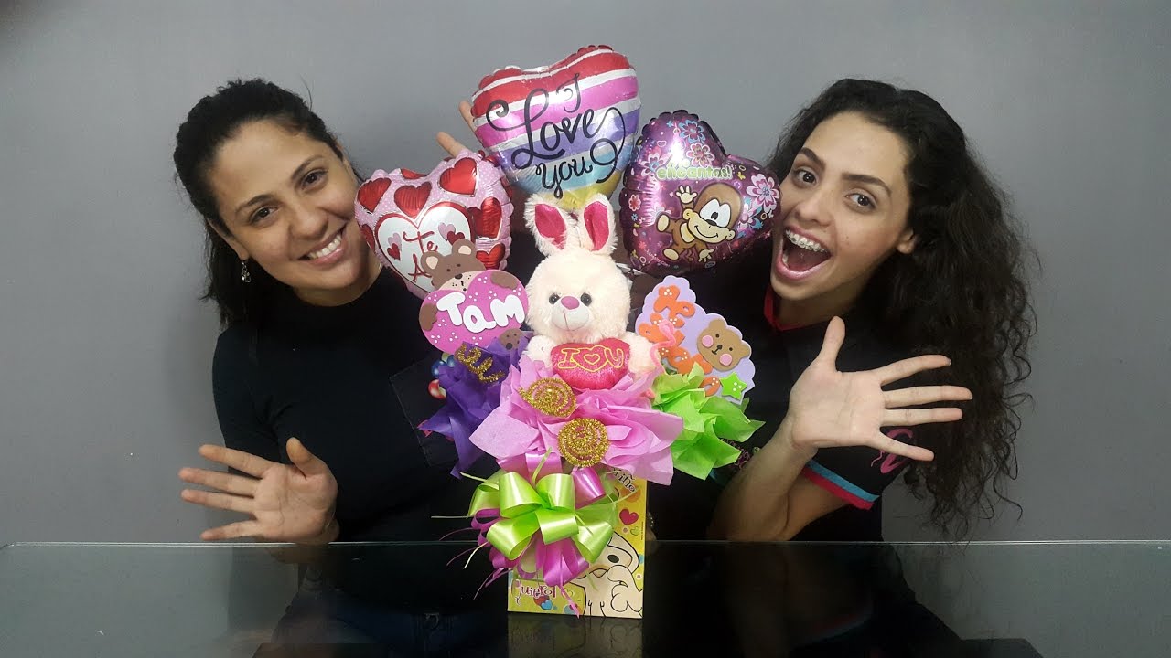 Arreglo de globos con peluche - Decoración con globos