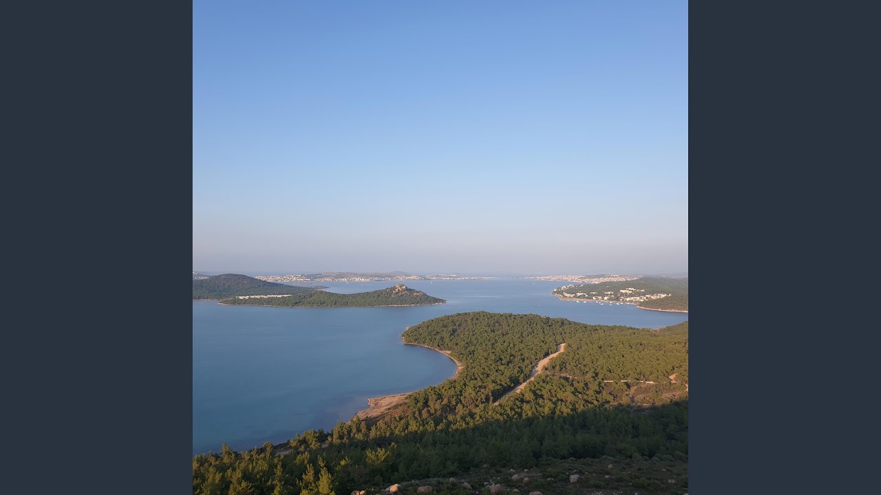 Duygusal şiir fon müziği