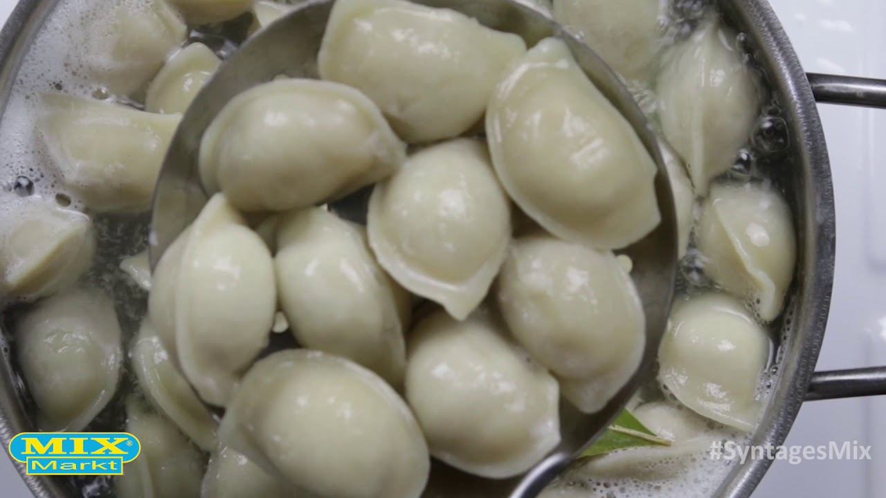 Πελμένι (Ρωσικά: пельмени [pelmeni])