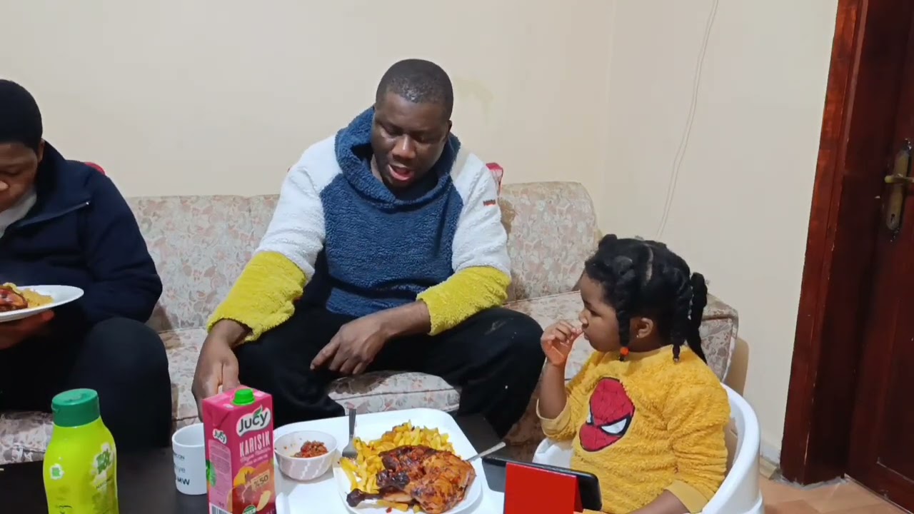 #viral #food #viralvideo  Eating with my family 