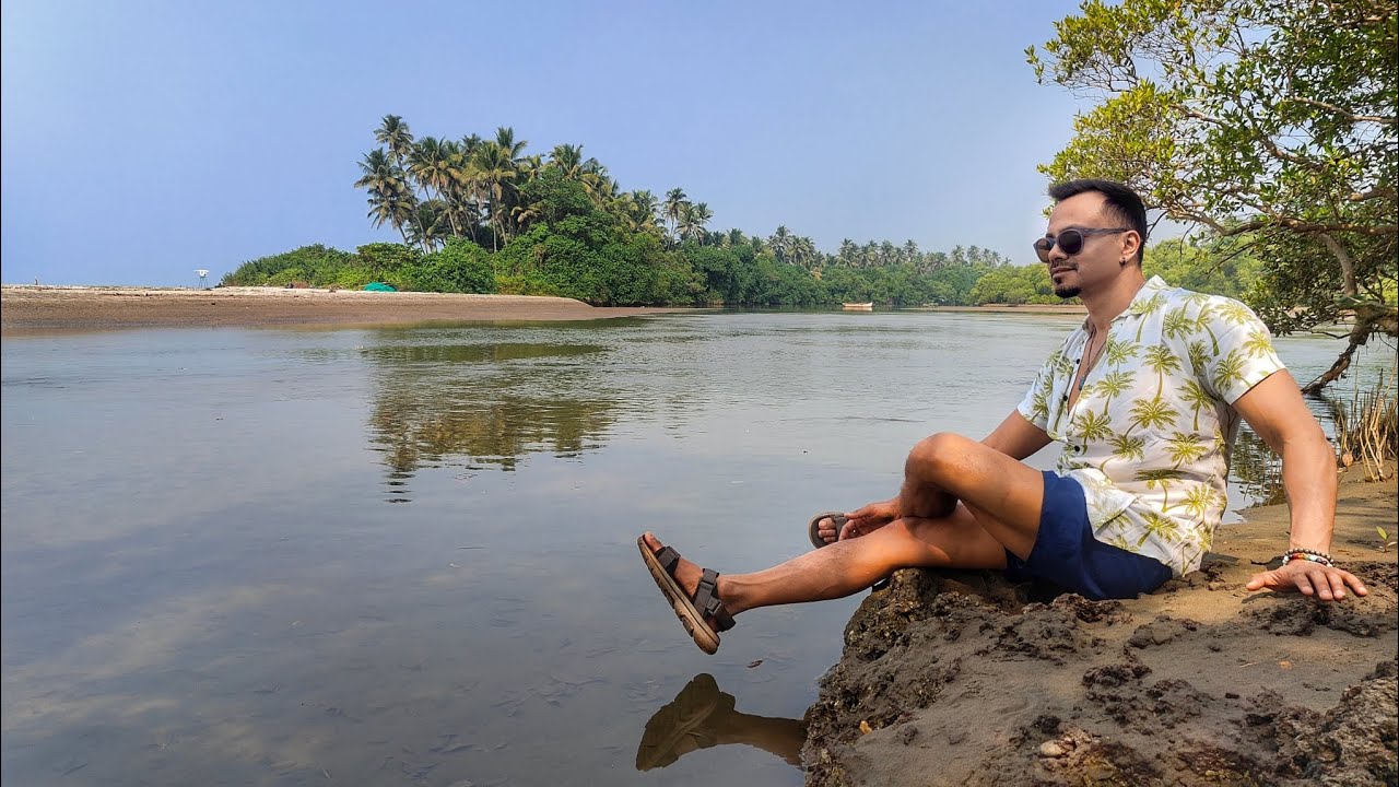 Tranquil Peaceful Beaches of North Goa & Maharashtra 