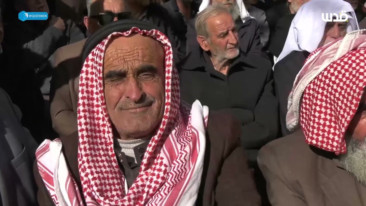 الخليل اعتصام لحزب التحرير رفضا لجرائم الاحتلال على غزة