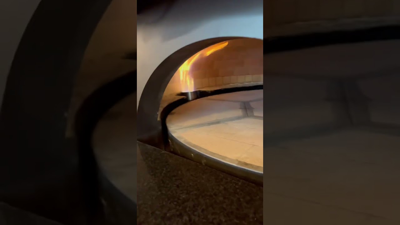 Awesome Marra Forni rotating pizza oven with turbo gas blowers