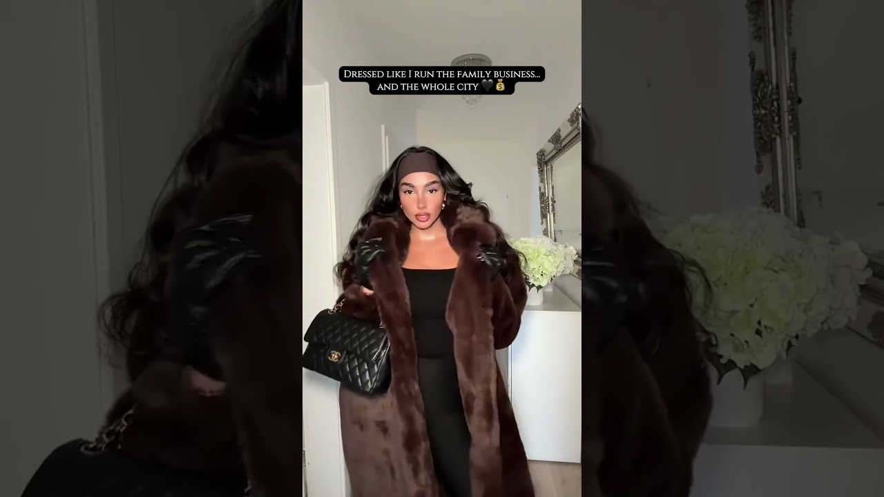 A big faux fur coat is all you need to look like you own millions 😏💎✨ 