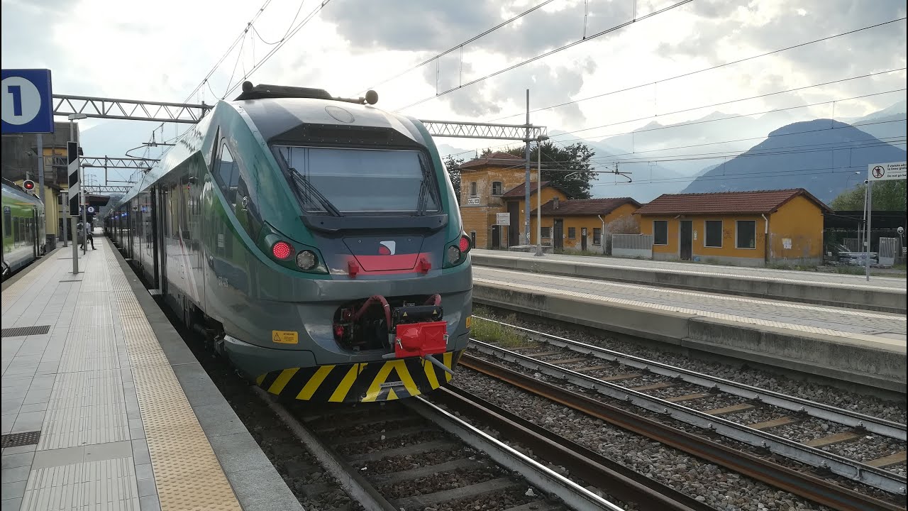 Trenord RE8 Colico - Milano Centrale ETR 425 (Jazz) (Lago di Como / Lake Como view)