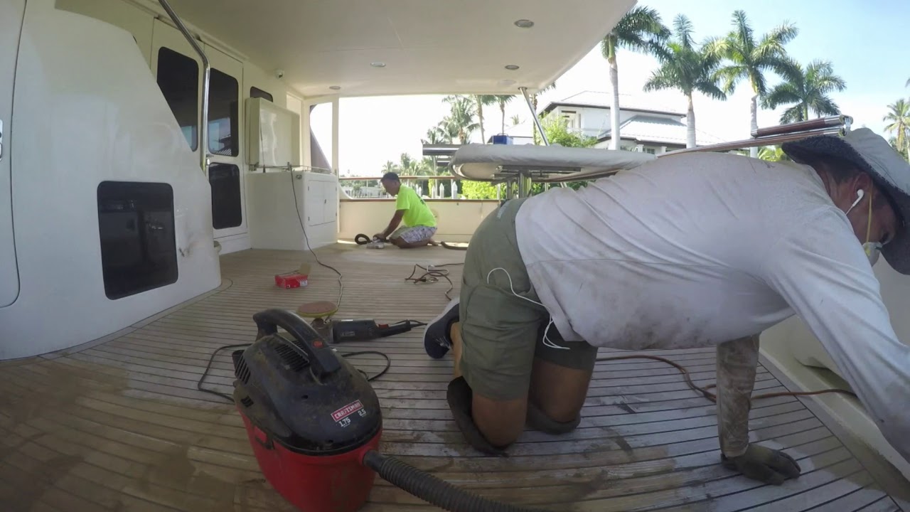 Teak Sanding