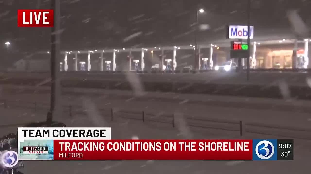 Snow starts sticking to roads on I-95 in Milford