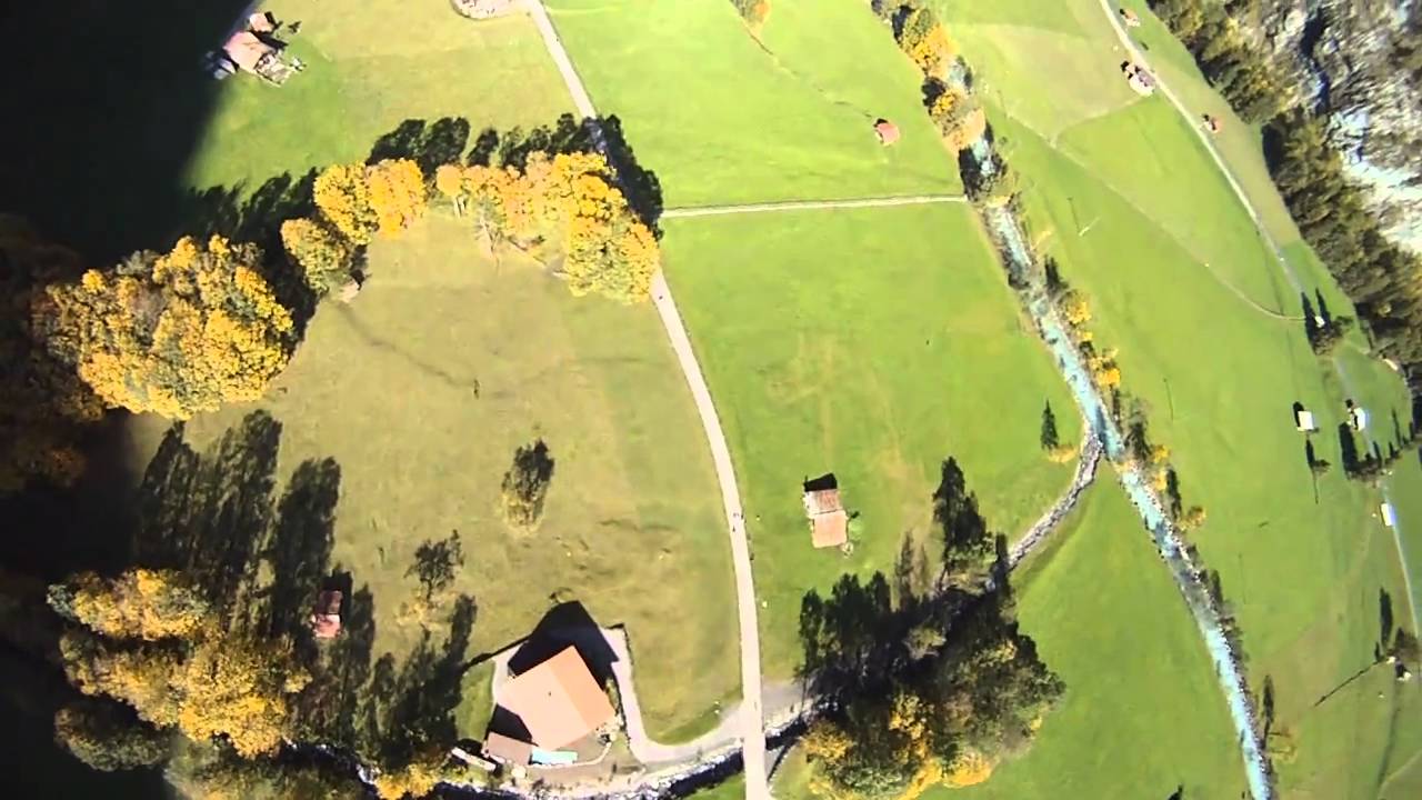 Wingsuit Low Pull