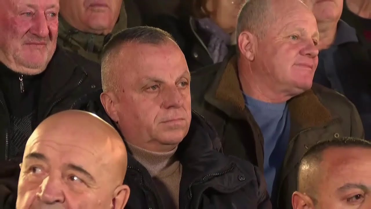 Top Channel/ Berisha sulmon Bashën dhe bën thirrje për protestë: Ish-kryetari i PD u mor me mua