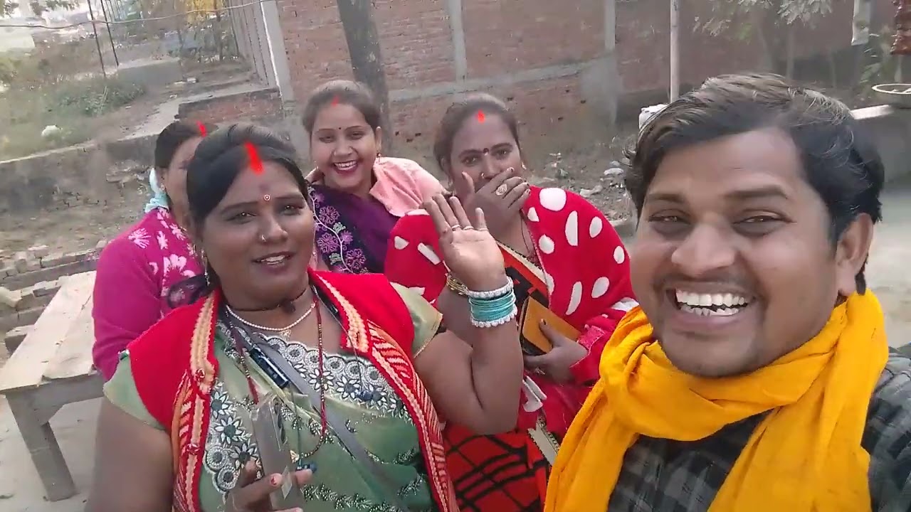 महेंद्र सिंगर के साथ ही गाना कैसा लगा आप लोग कमेंट में जरूर बतानाहै दीदी, 💯💯🙏😛