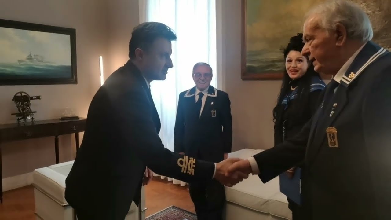 Gruppo A.N.M.I. Desenzano  del Garda visita l'Accademia Navale di Livorno