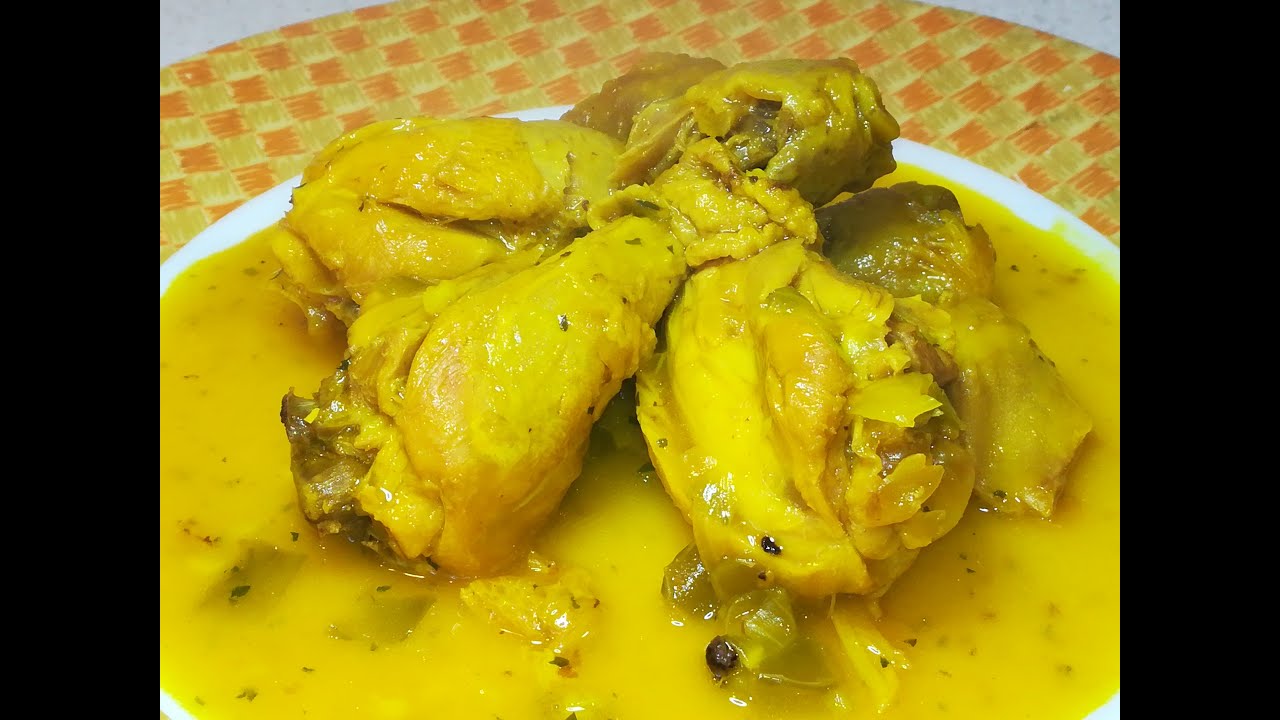 POLLO EN SALSA AMARILLA AL ESTILO DE MI MADRE