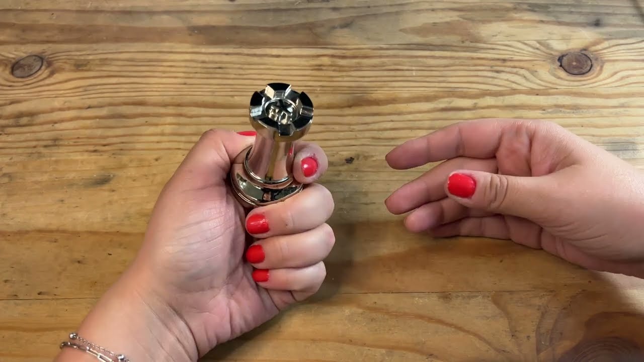Rook Chess Puzzle - Hanayama [SOLUTION]