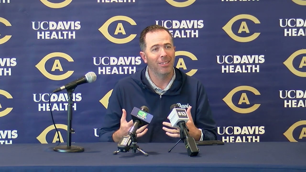 Final 2025 Football Weekly Press Conference
