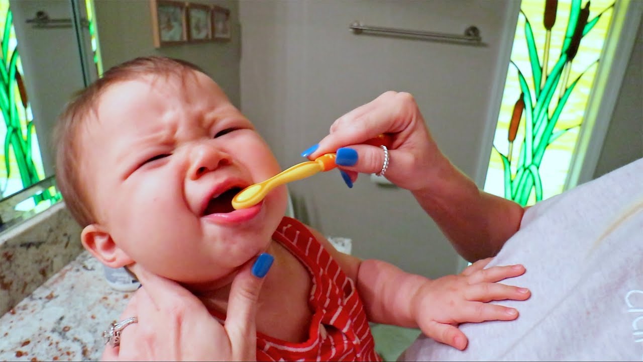 Baby's First Time Brushing His Teeth! (so adorable)