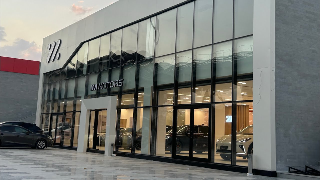من داخل معرض IM Motors للسيارات الكهرائية من مجموعة منصور و جميع الموديلات - الشيخ زايد