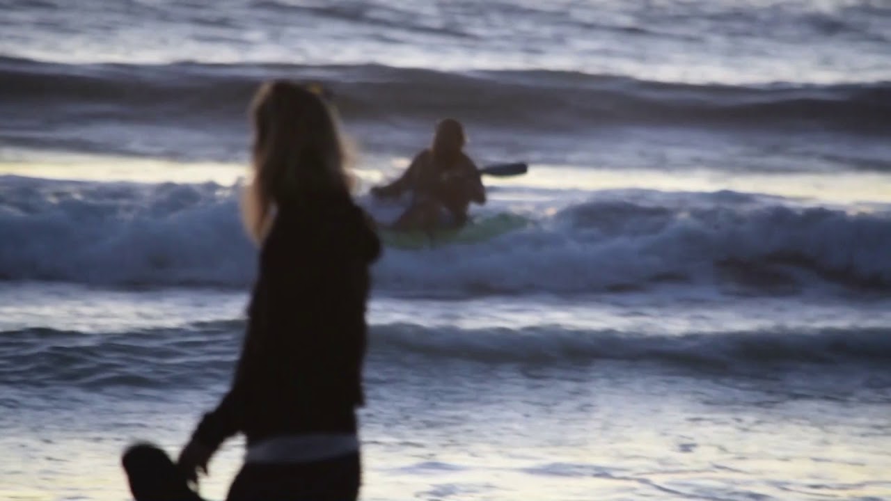 CHRISTMAS TIME COMERCIAL Ackless Kayaks
