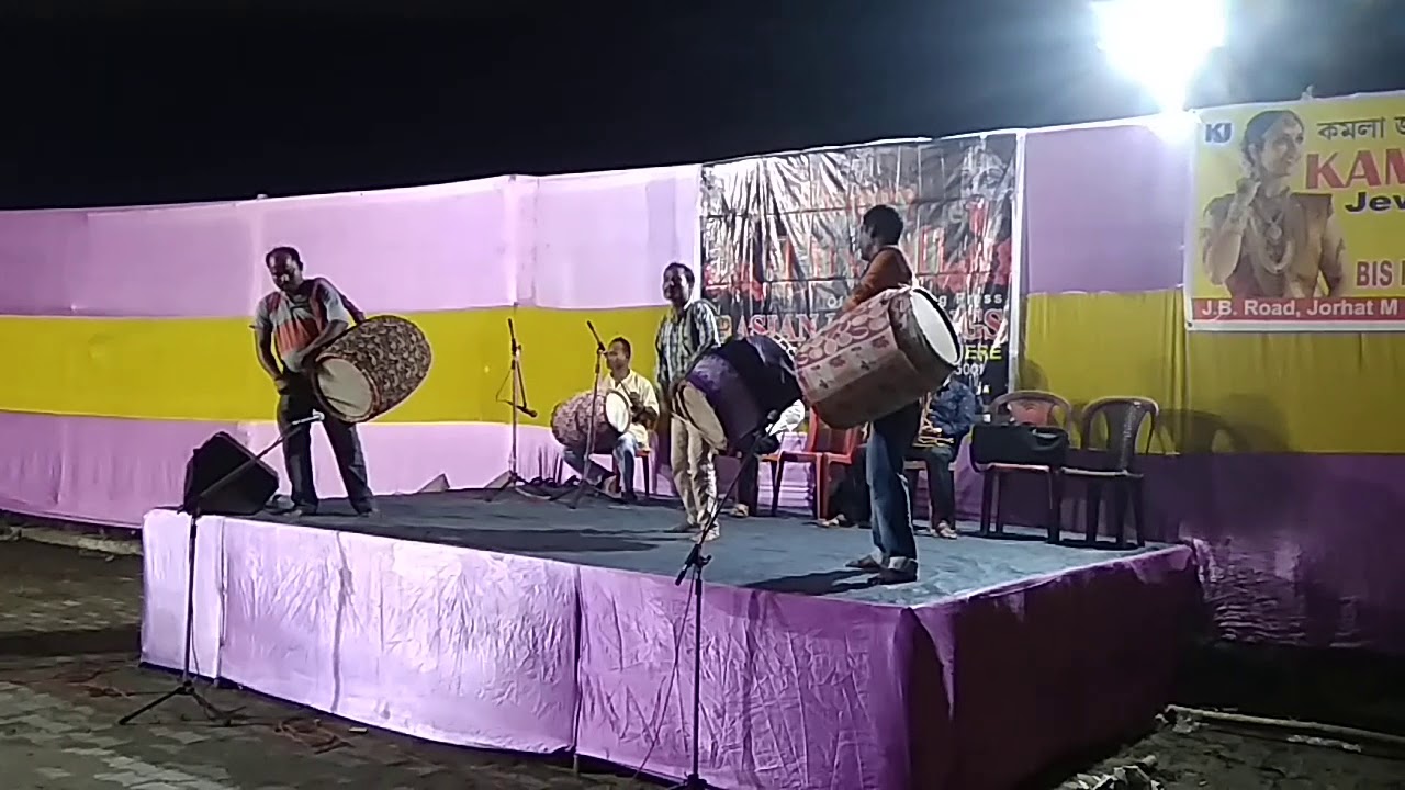 Amazing dram performance by 3 men at jorhat station road diwali
